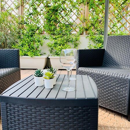 Apartmán Bright Terrace In Milano Exteriér fotografie