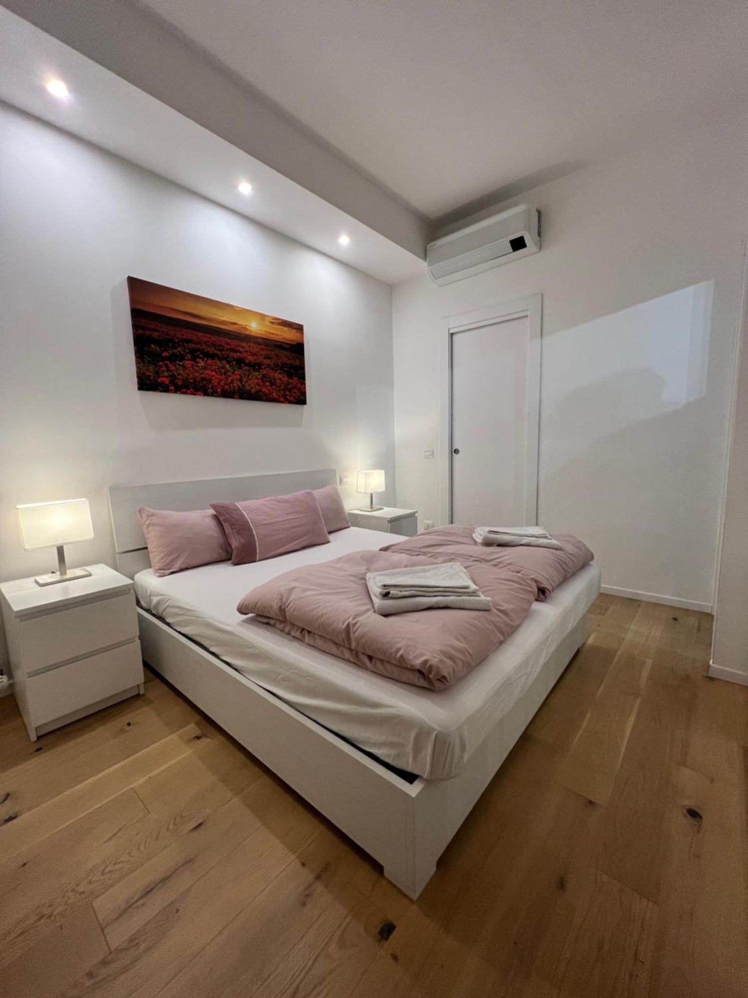 Apartmán Bright Terrace In Milano Exteriér fotografie